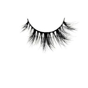 Luxury Pair of Lashes “Evolution”
